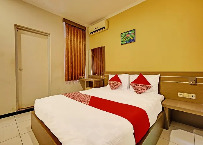 Super Oyo 389 Sky Guesthouse Semarang